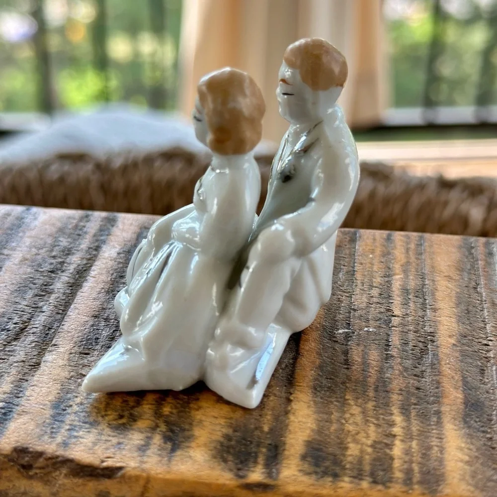 Vintage Cake Topper Ceramic Couple Figurine